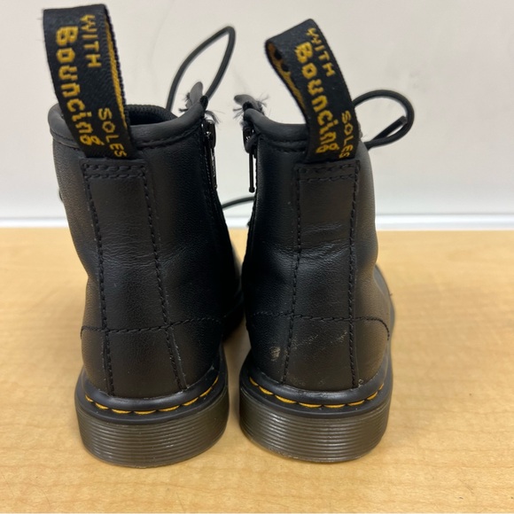 Dr. Martens Black Kids Boots Leather Goth Grunge - Picture 5 of 10